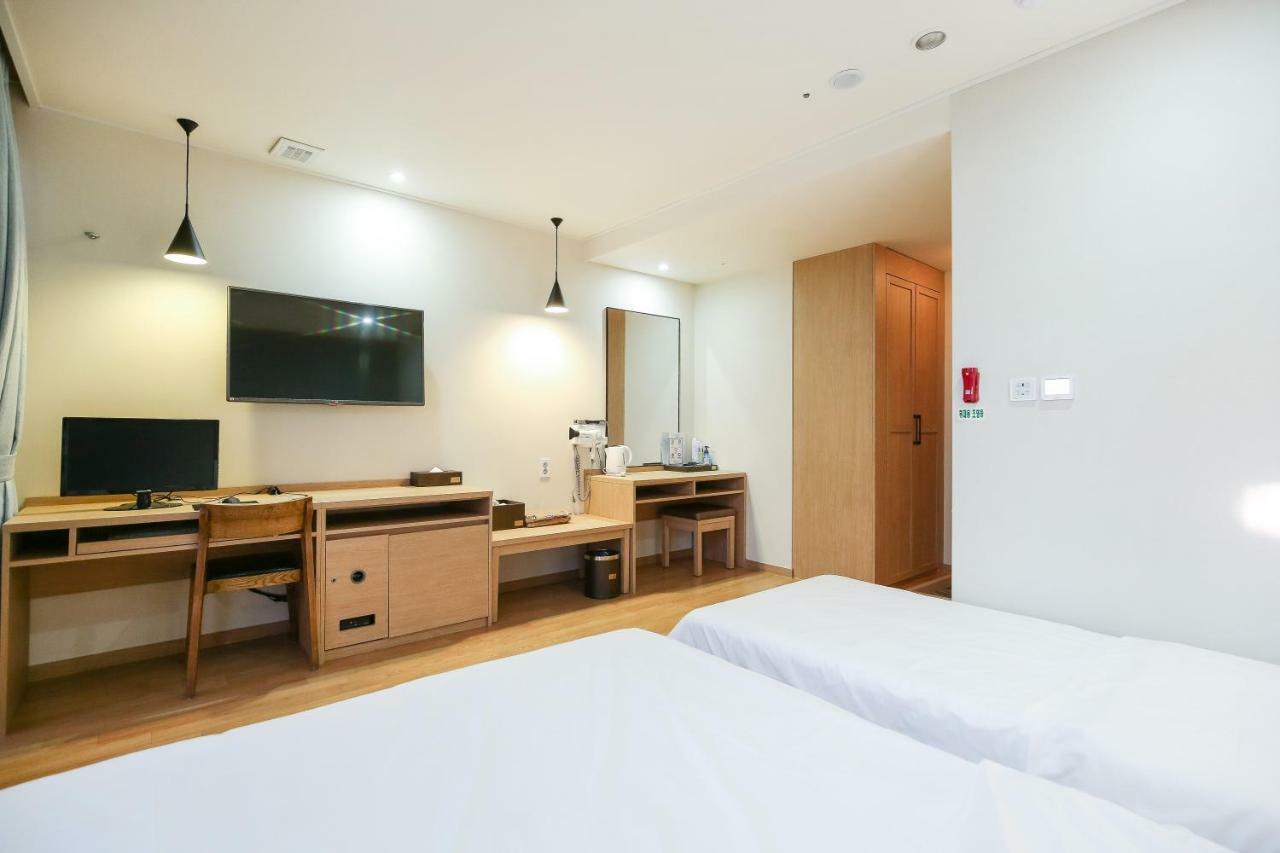 Hotel POCO Seoul Exterior foto
